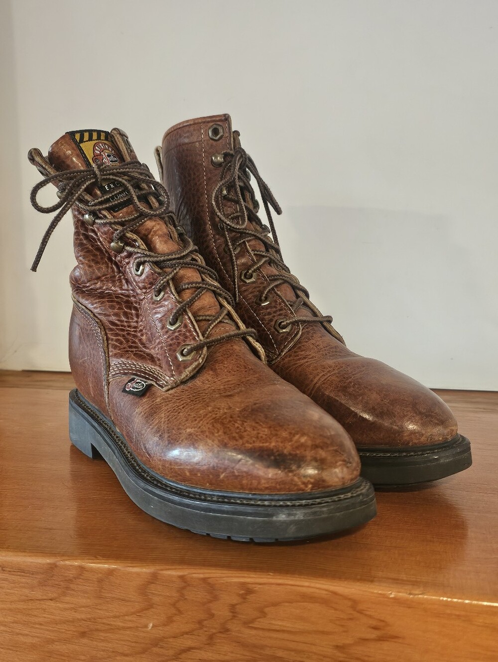 🔥 Vintage Ladies Justin Leather Lace-Up Work Boots - Size 6.5 🔥
